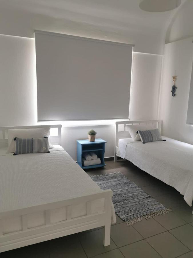 Nostalgia Apts Limassol Ngoại thất bức ảnh